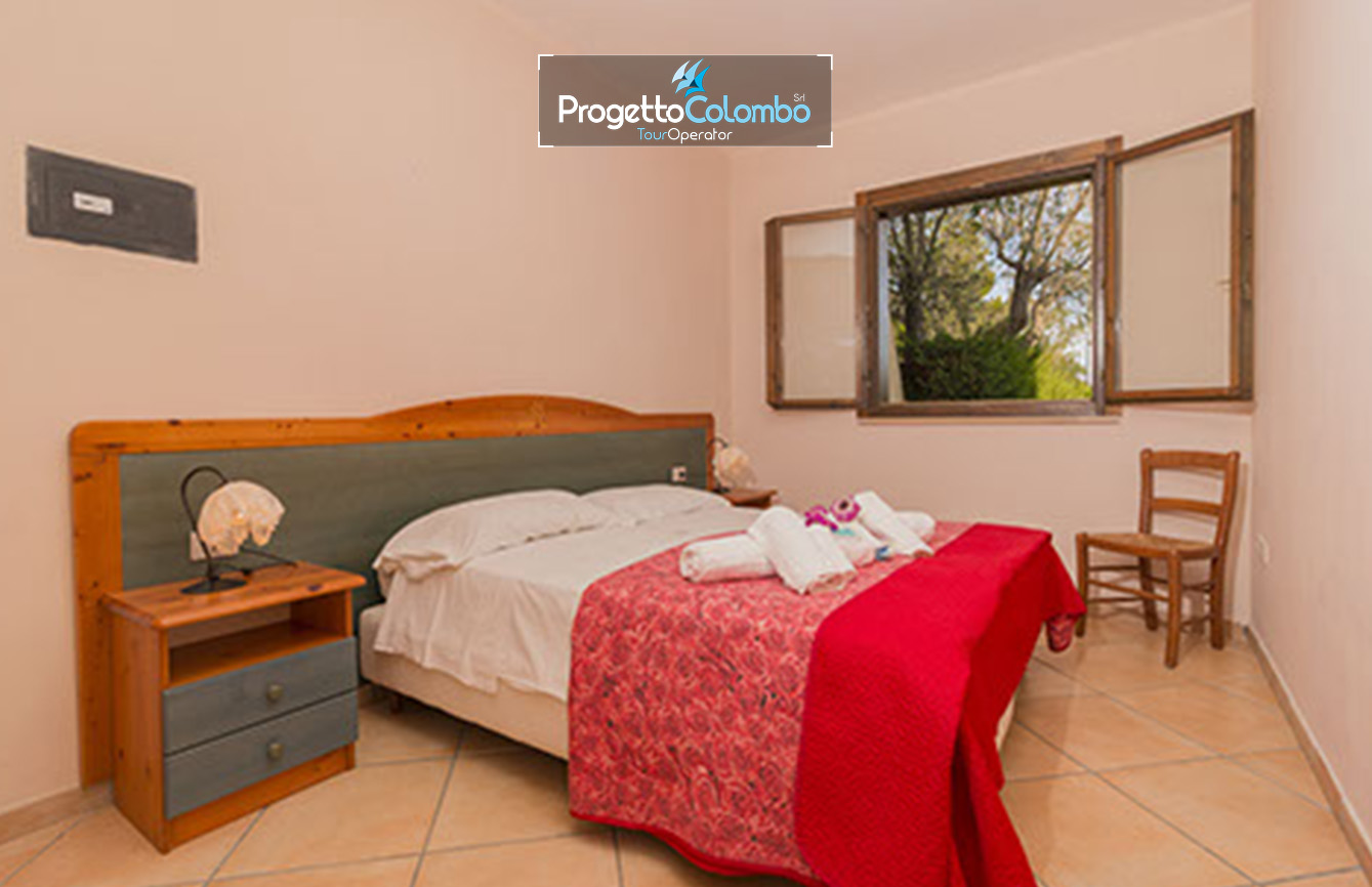 San foca_salento_estate in puglia_villaggio al mare_spiaggia privata_servizio spiaggia_vacanze al mare_progetto_colombo_ viaggi organizzati_tour operator_Espl 02 San Foca weekend nel mare del salento
