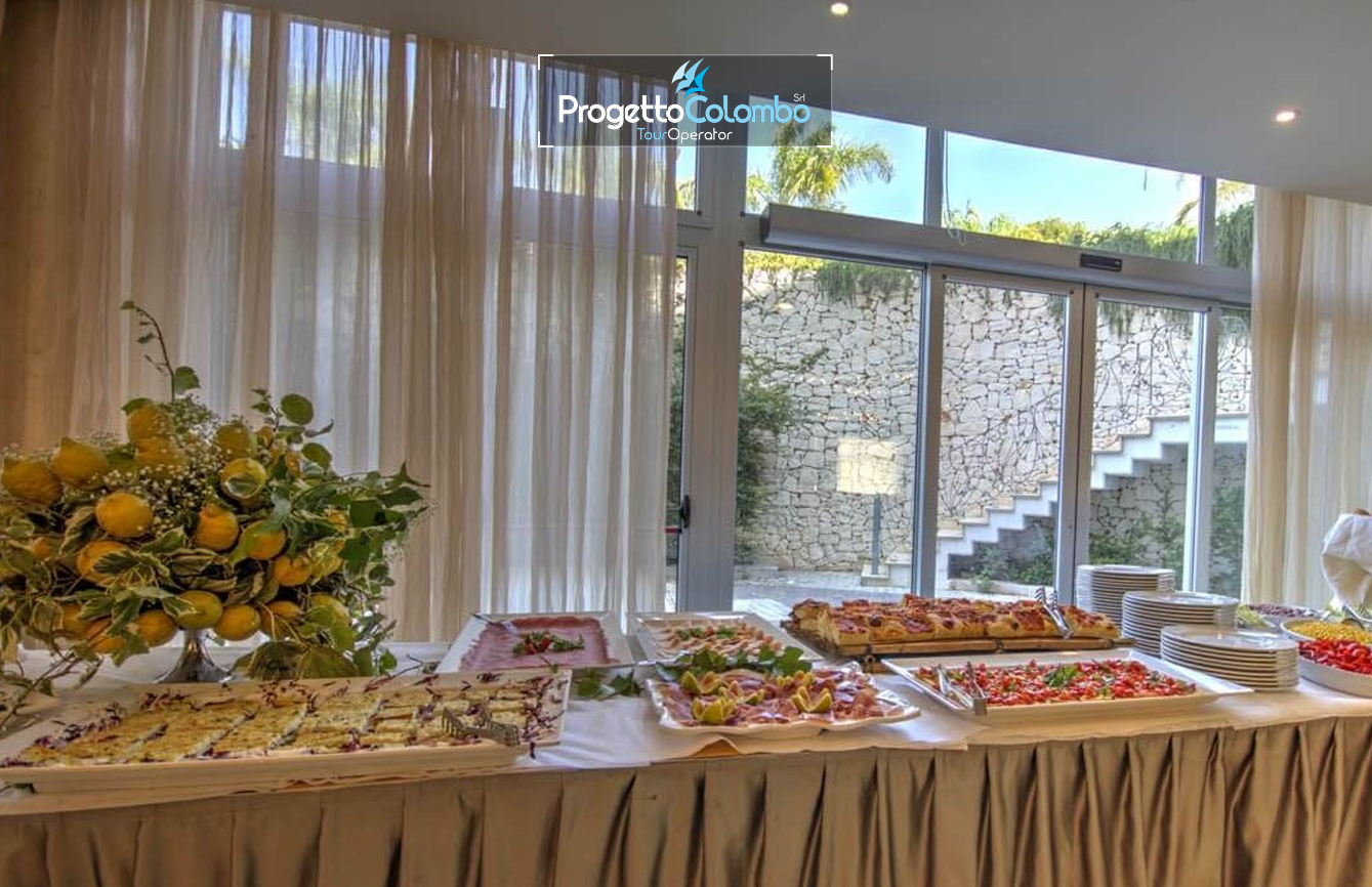 Grand Hotel dei Cavalieri 4 stelle, Puglia, Salento, Campomarino, Viaggio di Gruppo, Progetto Colombo, Tour operator, Spiaggia di sabbia fine, pensione completa_Buffet 2