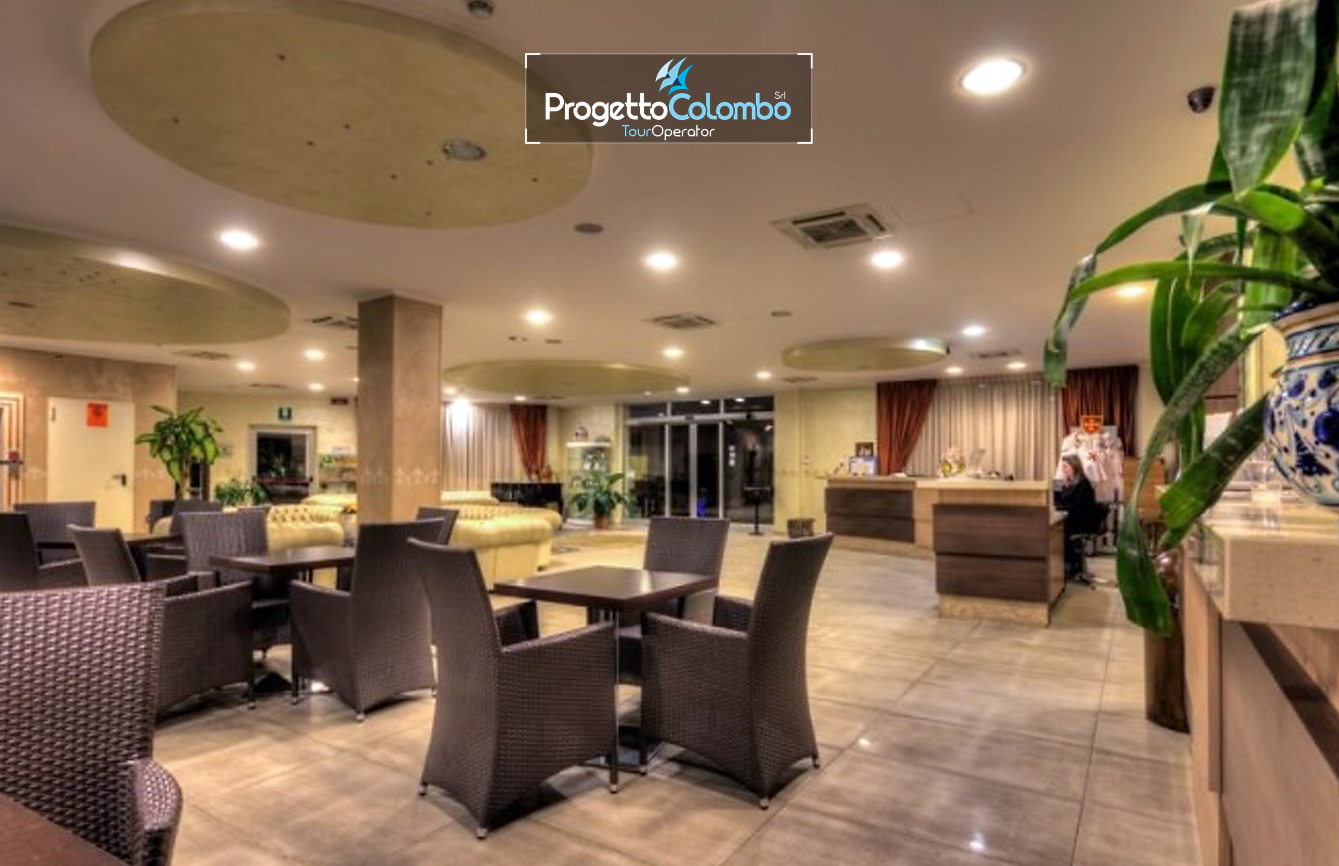 Grand Hotel dei Cavalieri 4 stelle, Puglia, Salento, Campomarino, Viaggio di Gruppo, Progetto Colombo, Tour operator, Spiaggia di sabbia fine, pensione completa_Hall